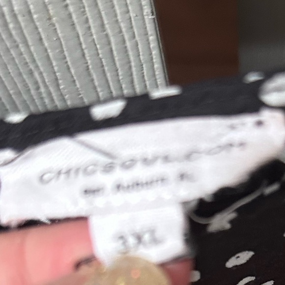 Polka dot flutter-sleeve top - Picture 3 of 3